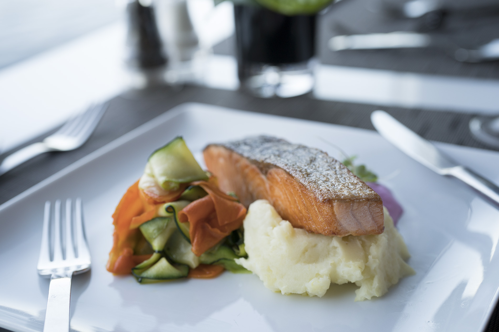 Emerald Sky - Reflections Restaurant